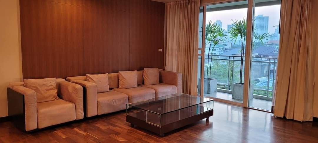 ให้เช่าคอนโด Double Tree Residence Thonglor25 Tower B (ดับเบิ้ล ทรี เรสซิเด้นซ์) 2 ห้องนอน