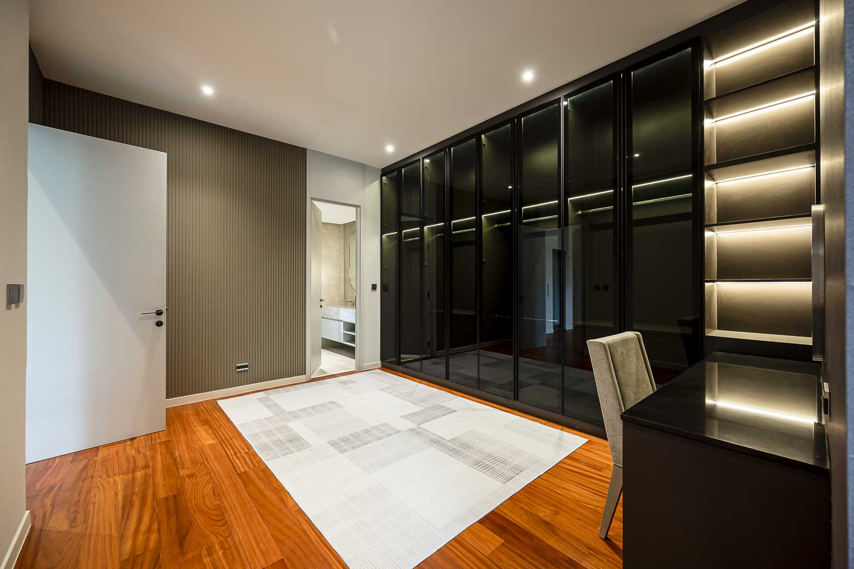 ✨ ให้เช่าบ้านเดี่ยวสุดหรู 3 ชั้น โครงการ BuGaan Pattanakarn (โครงการ บูก้าน พัฒนาการ) จากแสนสิริ 🏡 สไตล์ Modern Luxury พร้อม สระว่ายน้ำส่วนตัวบนชั้น 2 ✨