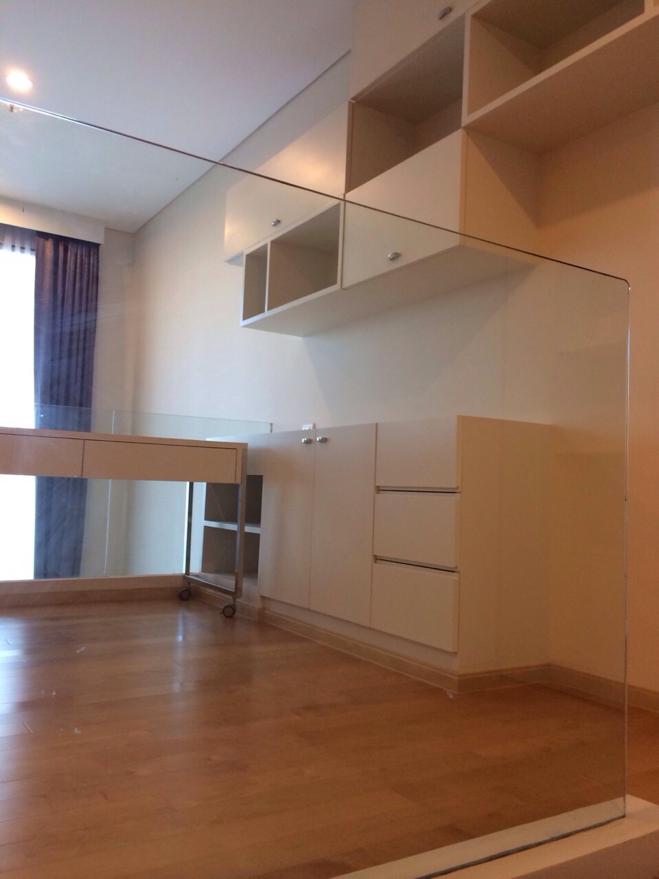 Villa Asoke ให้เช่า50,000/ เดือน ห้อง DUPLEX 2 bedrooms พื้นที่ 80 ตร.ม ชั้น 12A ทิศตะวันออกเฉียงเหนือ วิวสวนด้านหน้า เฟอร์นิเจอร์ครบ