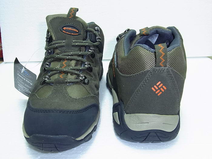 รองเท้า Columbia_(C01-เขียวขี้ม้า) 42eur/พื้นใน26ซม. ใหม่ แท้