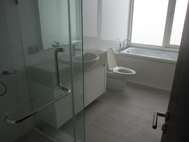 ให้เช่าคอนโด Siri Residence (สิริ เรสซิเด้นซ์) มีทั้ง 1-3 ห้องนอน ห้องใหม่ยังไม่เคยพัก แต่งครบพร้อมเข้าอยู่