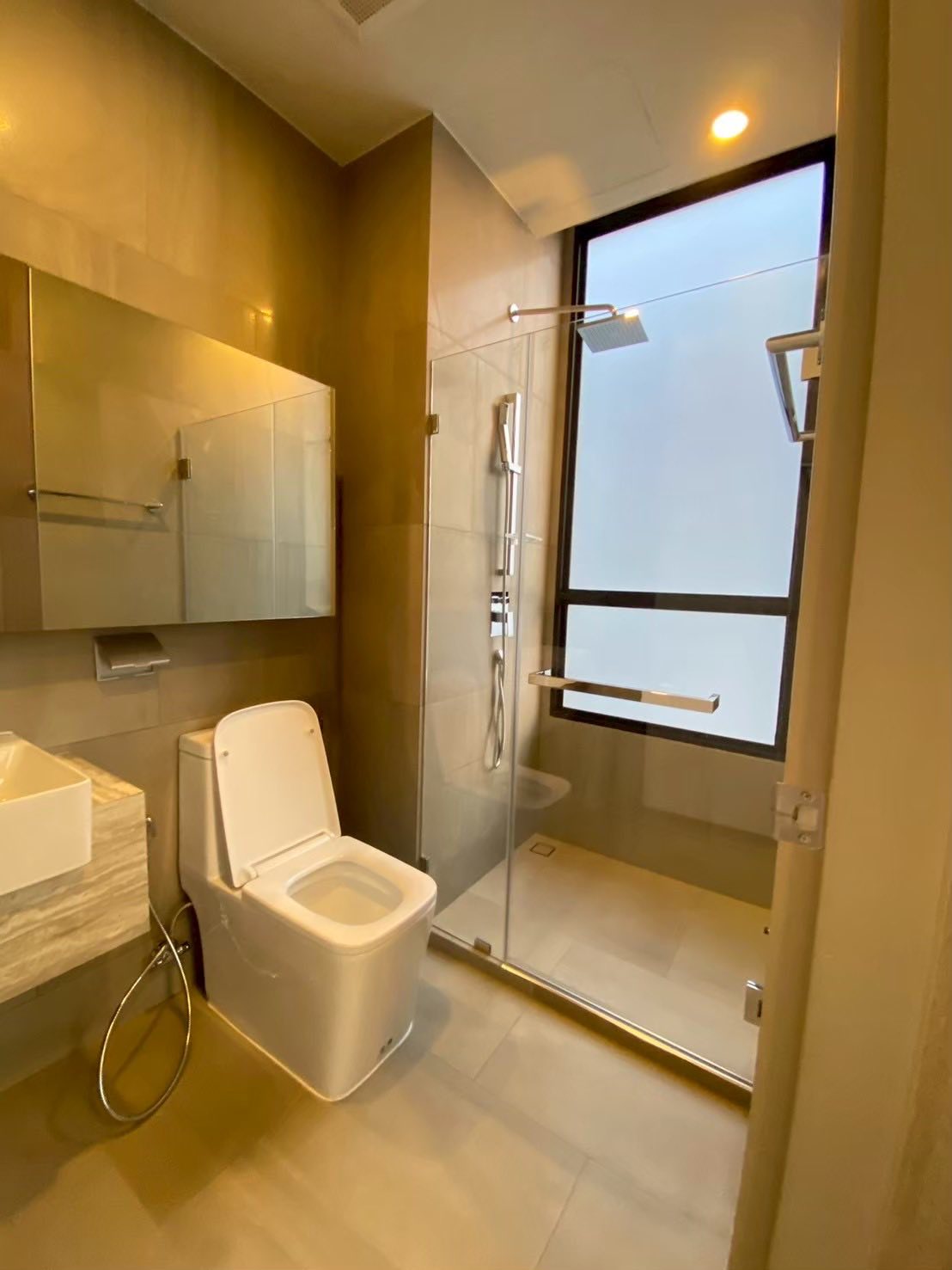 ให้เช่า/ขาย คอนโด Park Origin Phayathai (พาร์ค ออริจิ้น พญาไท) ✨ คอนโดหรูใจกลางเมือง ติดรถไฟฟ้า BTS พญาไท & Airport Link