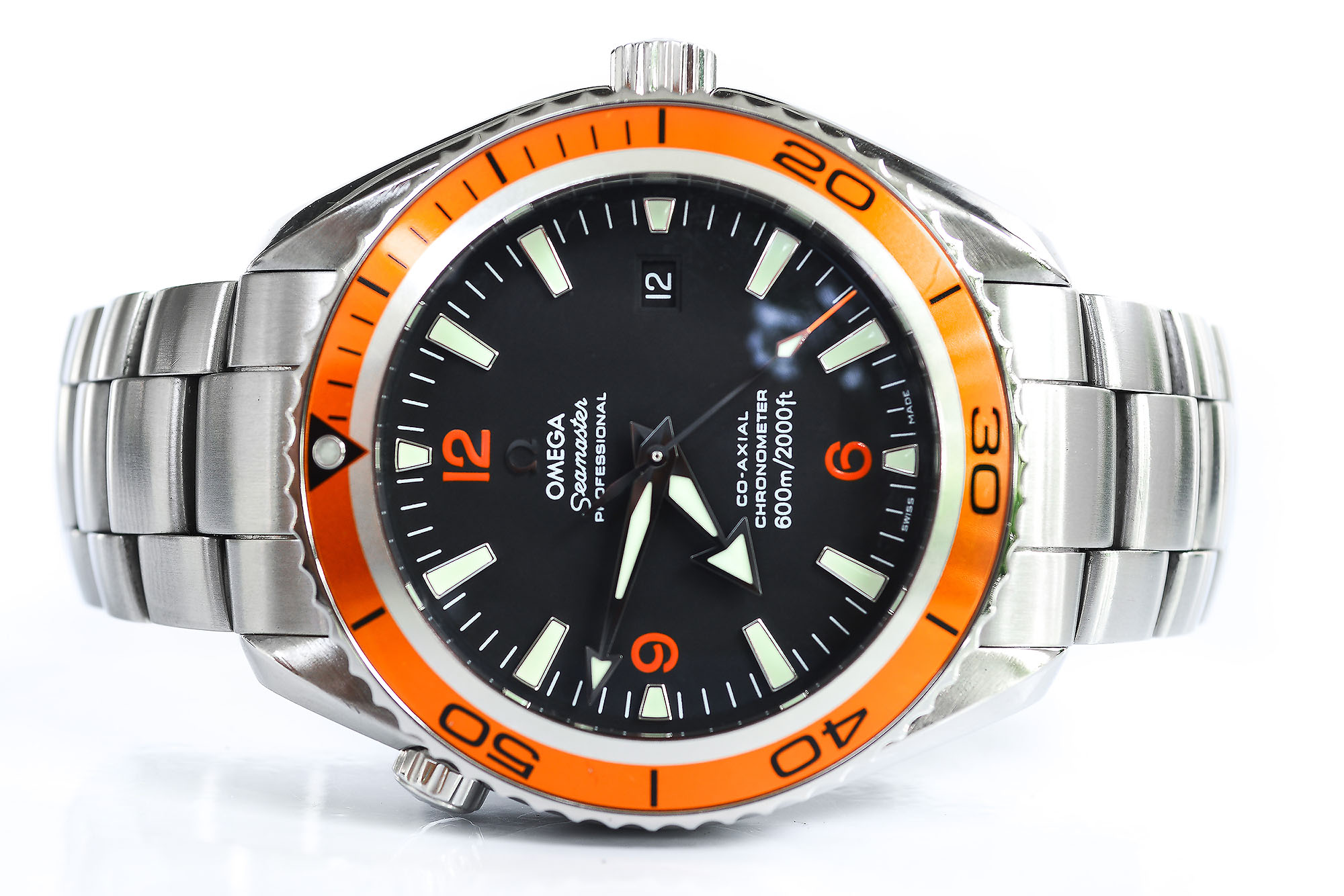 OMEGA SEAMASTER Planet Ocean 42 mm. ขอบส้ม(Sold)