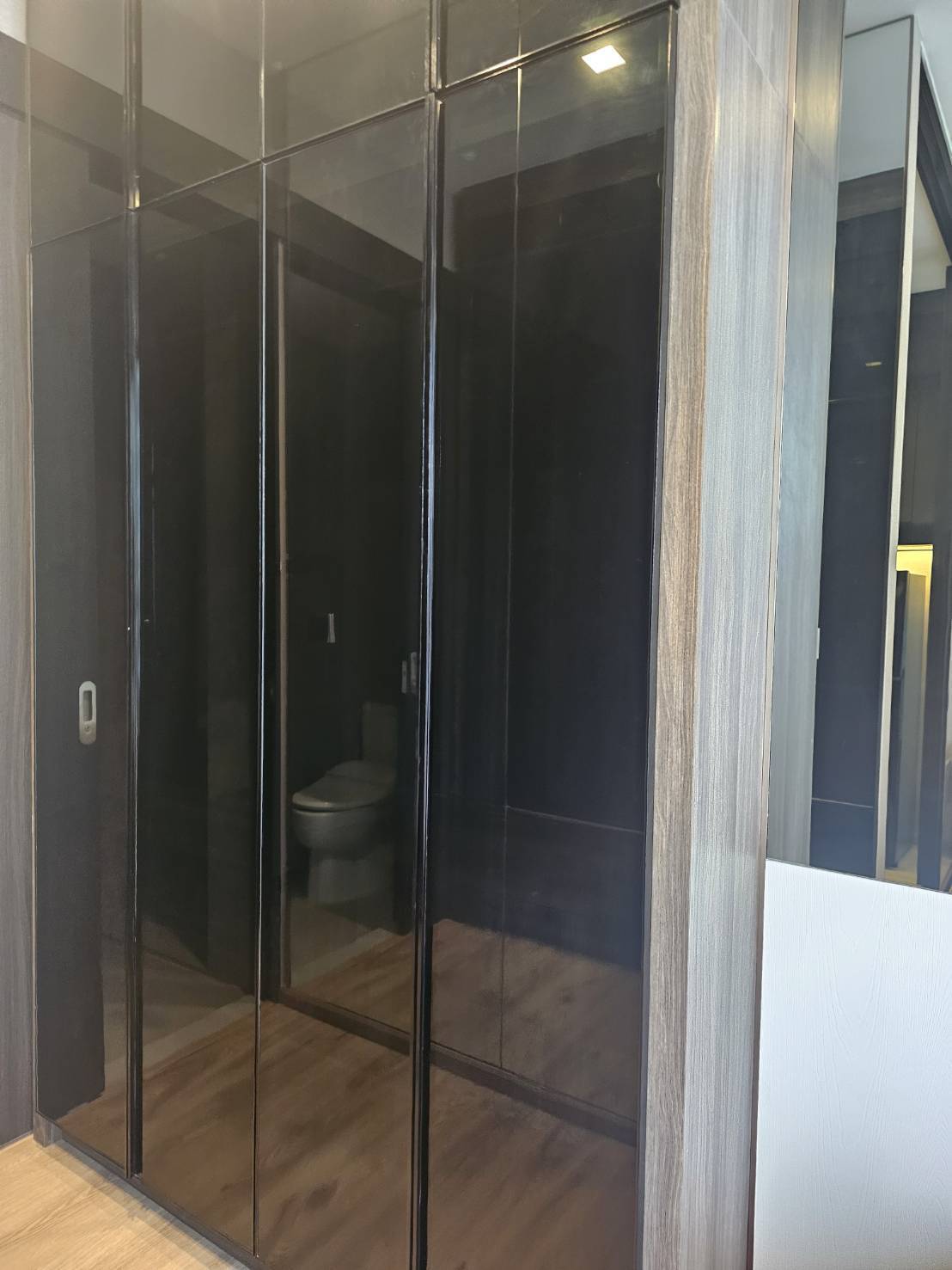 ให้เช่าคอนโด Life One Wireless (ไลฟ์ วัน ไวร์เลส) (เพลินจิต) ห้อง Studio 1 ห้องน้ำ ขนาด 24 ตรม. ห้อง 1135 ชั้น 35