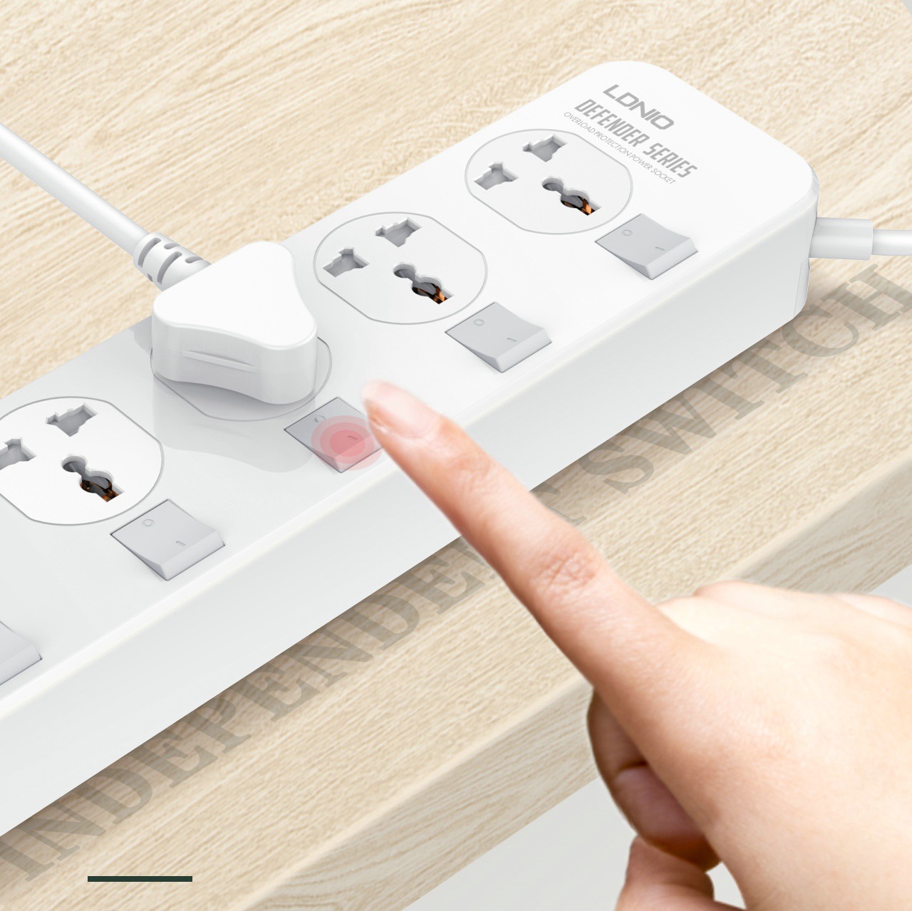 ปลั๊กไฟ รางปลั๊กไฟ ปลั๊กพ่วง LDNIO รุ่น SC4408 4 ช่อง 4 USB สาย 2 เมตร
