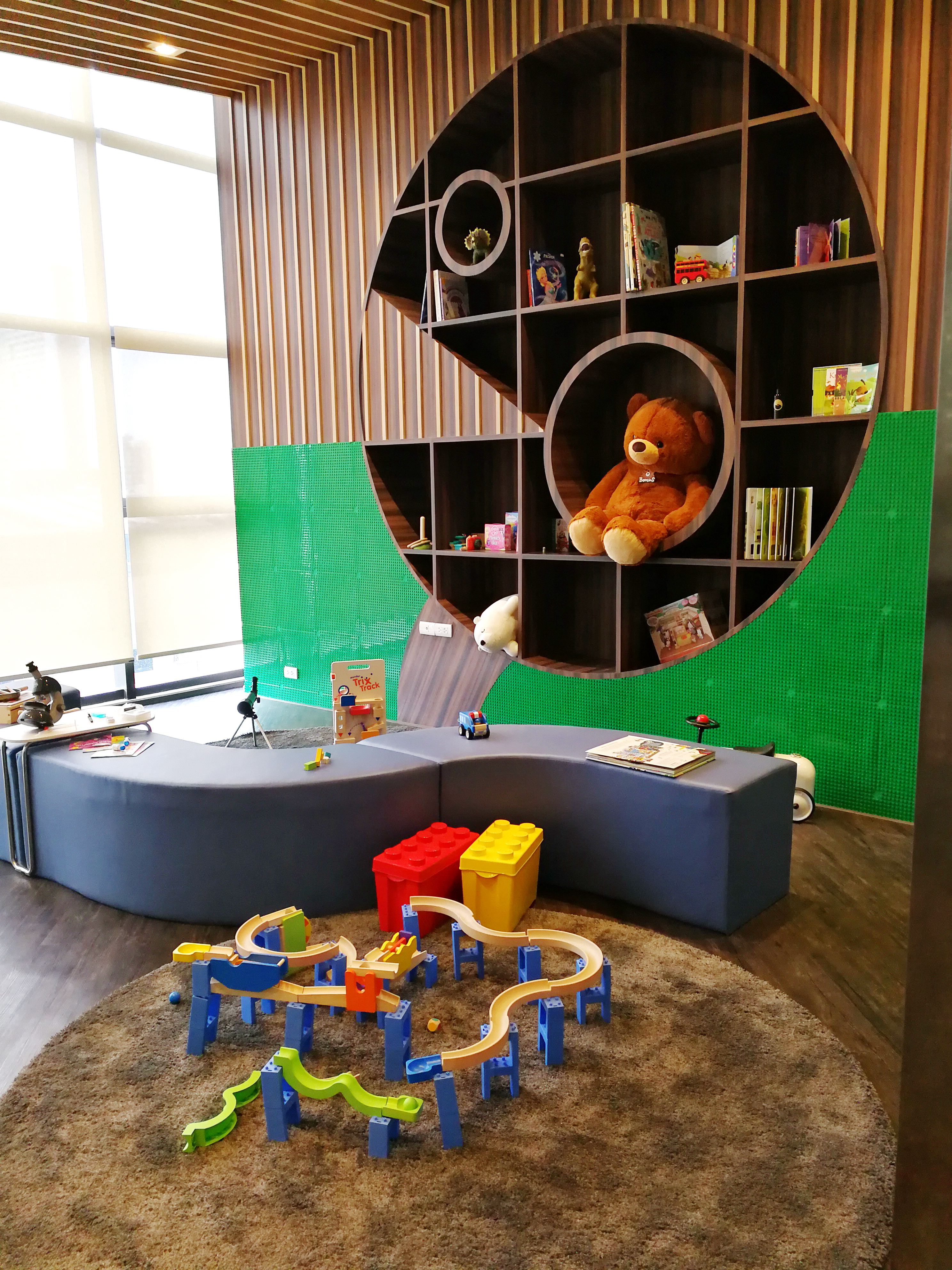 ขายพร้อมผูเช่า Chewathai Residence Asoke (ชีวาทัย เรสซิเดนซ์ อโศก ห้อง 295/98(12A12) TYPE 1G Duplex ชั้น 12A