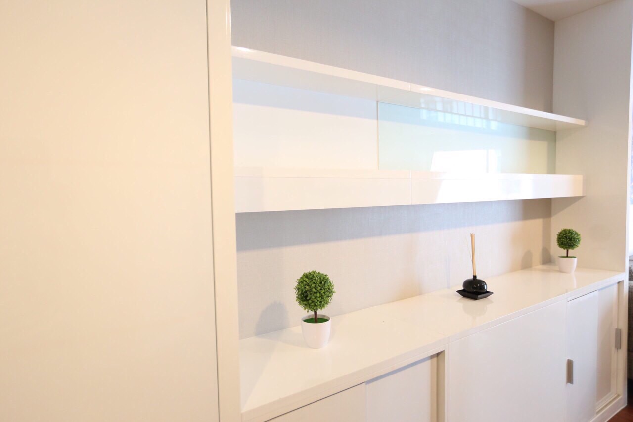 ให้เช่าคอนโด Belle Grand Condo เซ็นทรัลพระราม9 2 ห้องนอน 1 ห้องน้ำ 1ห้องนั่งเล่น ห้องครัว 70 ตรม. ( Private zone ) ตึก D ชั้น 24