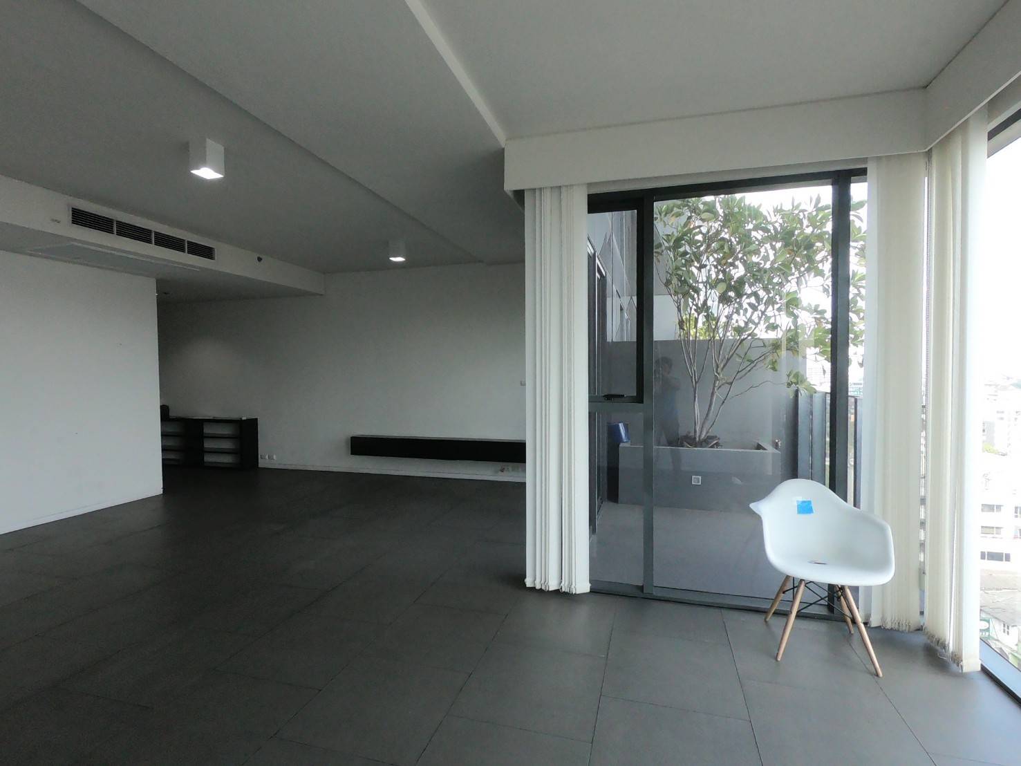 ห้เช่าคอนโด Siamese Ratchakru (ไซมิส ราชครู) 1 ห้องนอน หรือทำเป็นโฮมออฟฟิศ 1 ห้องน้ำ ขนาด 90