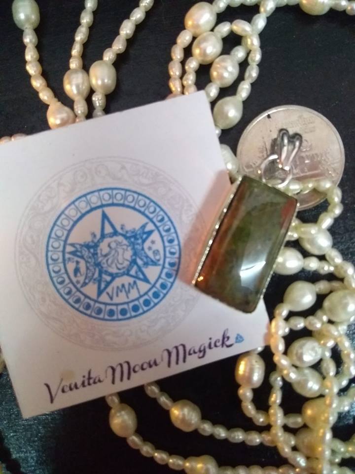 จี้หินยูนาไคต์ Unakite Stone Pendan