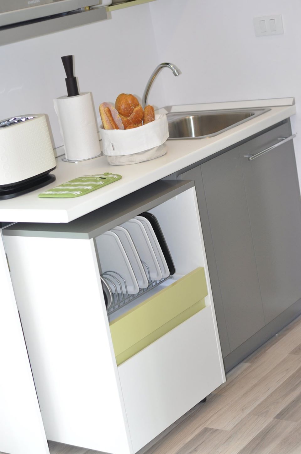 ขาย The Key Phahonyothin ( คอนโดเดอะ คีย์ พหลโยธิน 34 ) ราคา 2.45 ล้าน 1 ห้องนอนพื้นที่ 33 ตรม. ตึก B ชั้น 3 ทิศใต้