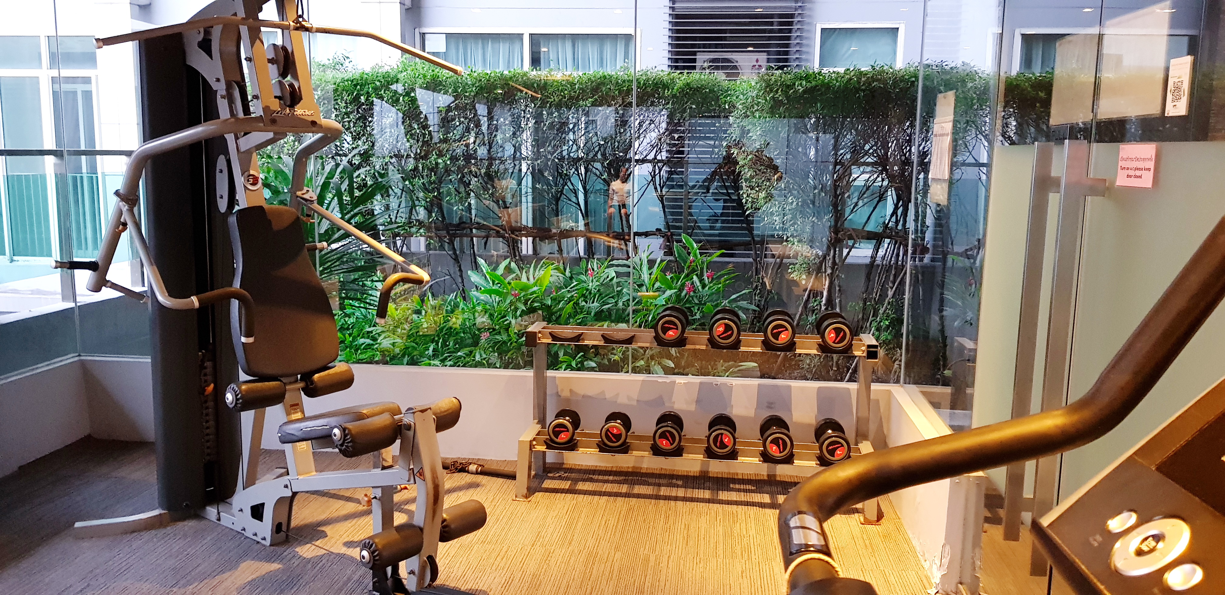 ให้เช่าคอนโดIdeo Verve Ratchaprarop (ไอดีโอ เวิร์ฟ ราชปรารภ) 2 นอน 1 น้ำ ชั้น 24 แต่งสวย วิวสุดยอด