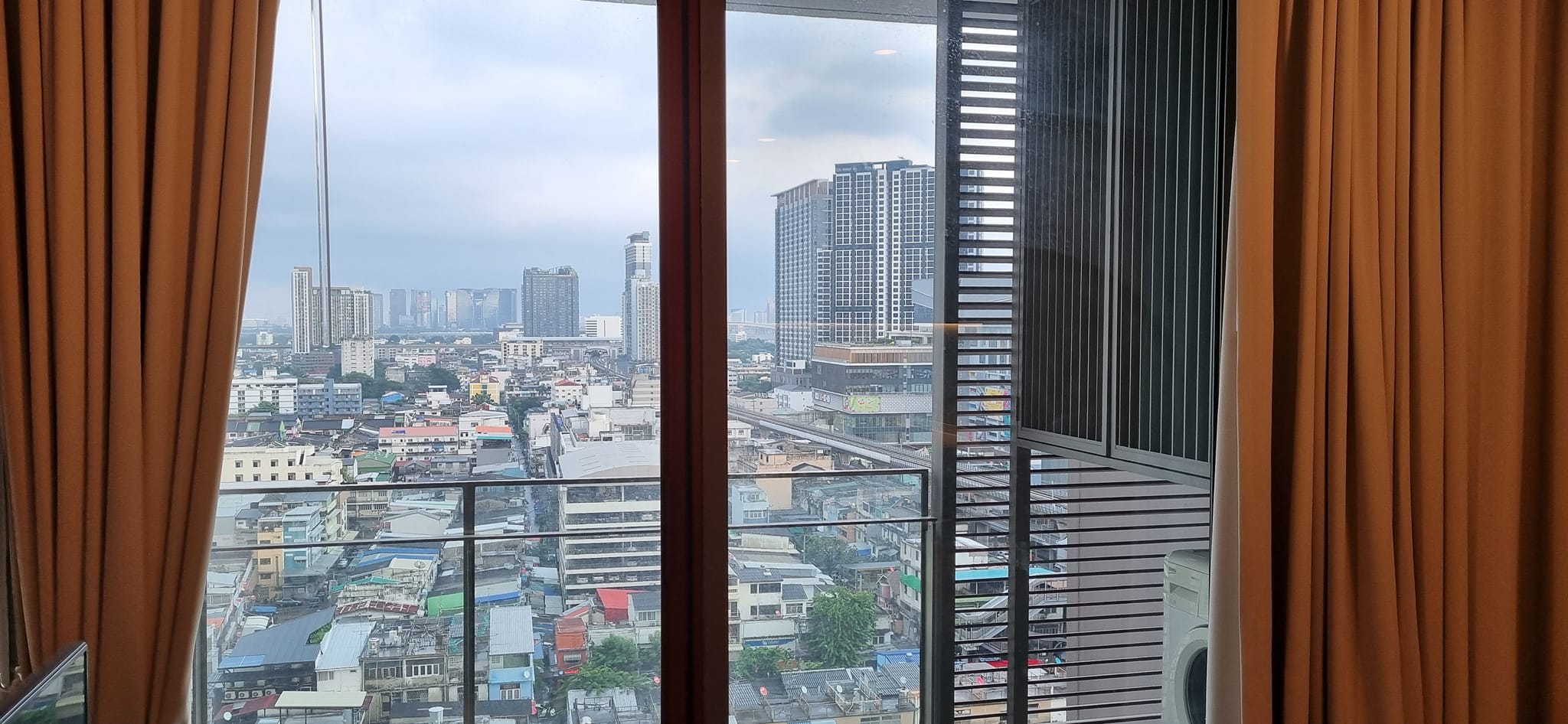 ให้เช่าคอนโด 333 Riverside : 333 ริเวอร์ไซด์ บางโพ ติด MRT สายสีน้ำเงิน ติดท่าเรือด่วน บางโพ