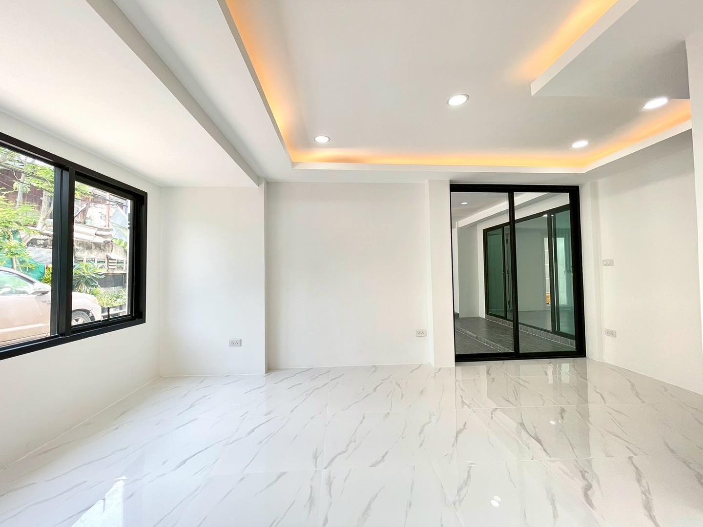 🌟 ขายทาวน์เฮ้าส์ปรับปรุงใหม่ทั้งหลัง พหลโยธิน 48 แยก 52 (ซอยเทพรักษ์) | ฟรีโอน | สวยพร้อมเข้าอยู่ 🌟