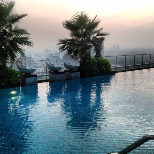 ให้เช่าคอนโด Abstracts Phaholyothin Park ใกล้ Central ลาดพร้าว และ MRT ใหม่ไม่เคยเข้าอยู่ เครื่องใช้ไฟฟ้า และเฟอร์ครบ ราคา 17000 ต่อเดือน