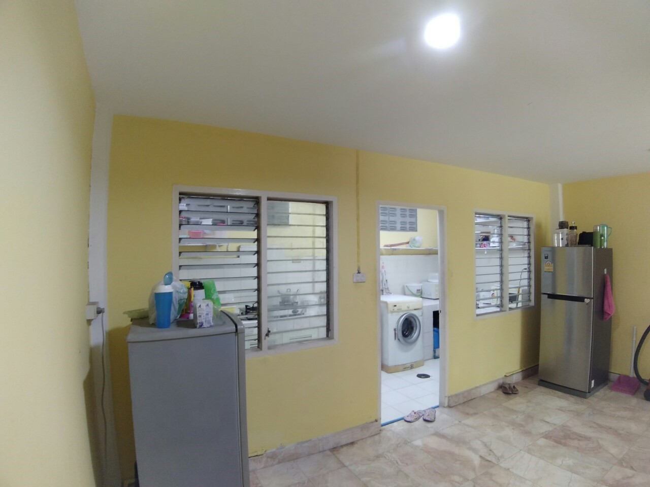 ขายทาวน์เฮ้าส์ 2 ชั้น ซื้อบ้านมีเงินทอน โครงการหมู่บ้าน คัทลิยา วิลล์ ลำลูกกา คลอง 3 — ติดถนนใหญ่ ไม่ต้องเข้าซอยย่อย