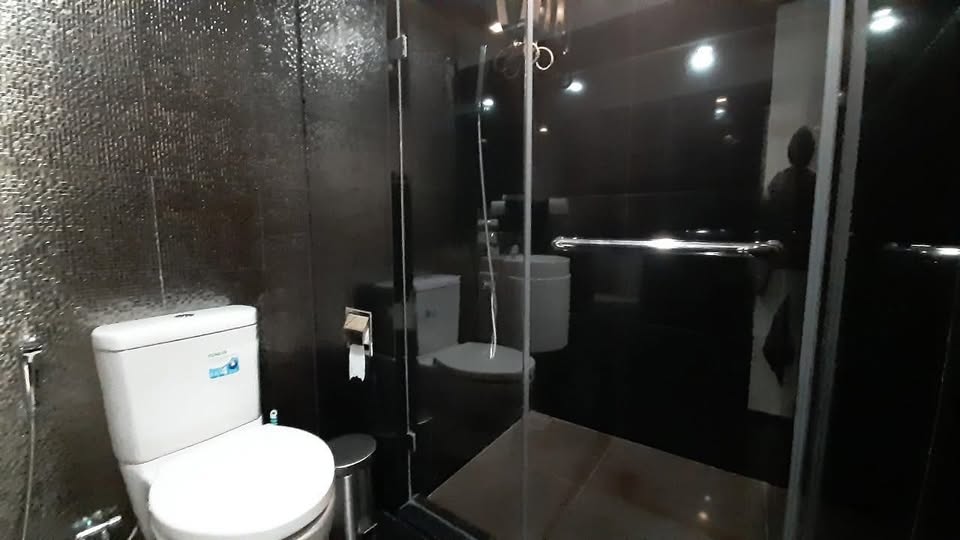 🌟 ให้เช่า / ขาย Rhythm สุขุมวิท 36-38 คอนโดหรู ใจกลางสุขุมวิท ใกล้ BTS ทองหล่อ เพียง 350 เมตร! 🌟