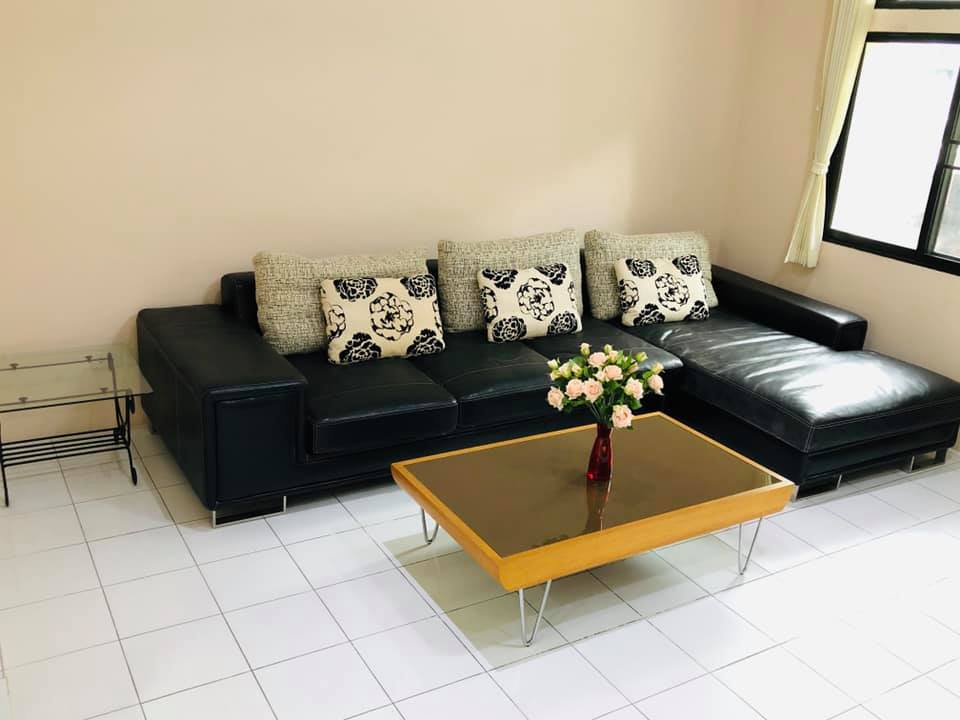 ให้เช่าบ้านและสำนักงานอโศก – พรหมพงษ์ ,ให้เช่าทาวน์เฮ้าส์ สุขุมวิทซอย 31 อโศก – พร้อมพงษ์ ราคาพิเศษ 59,000 บาท / เดือน