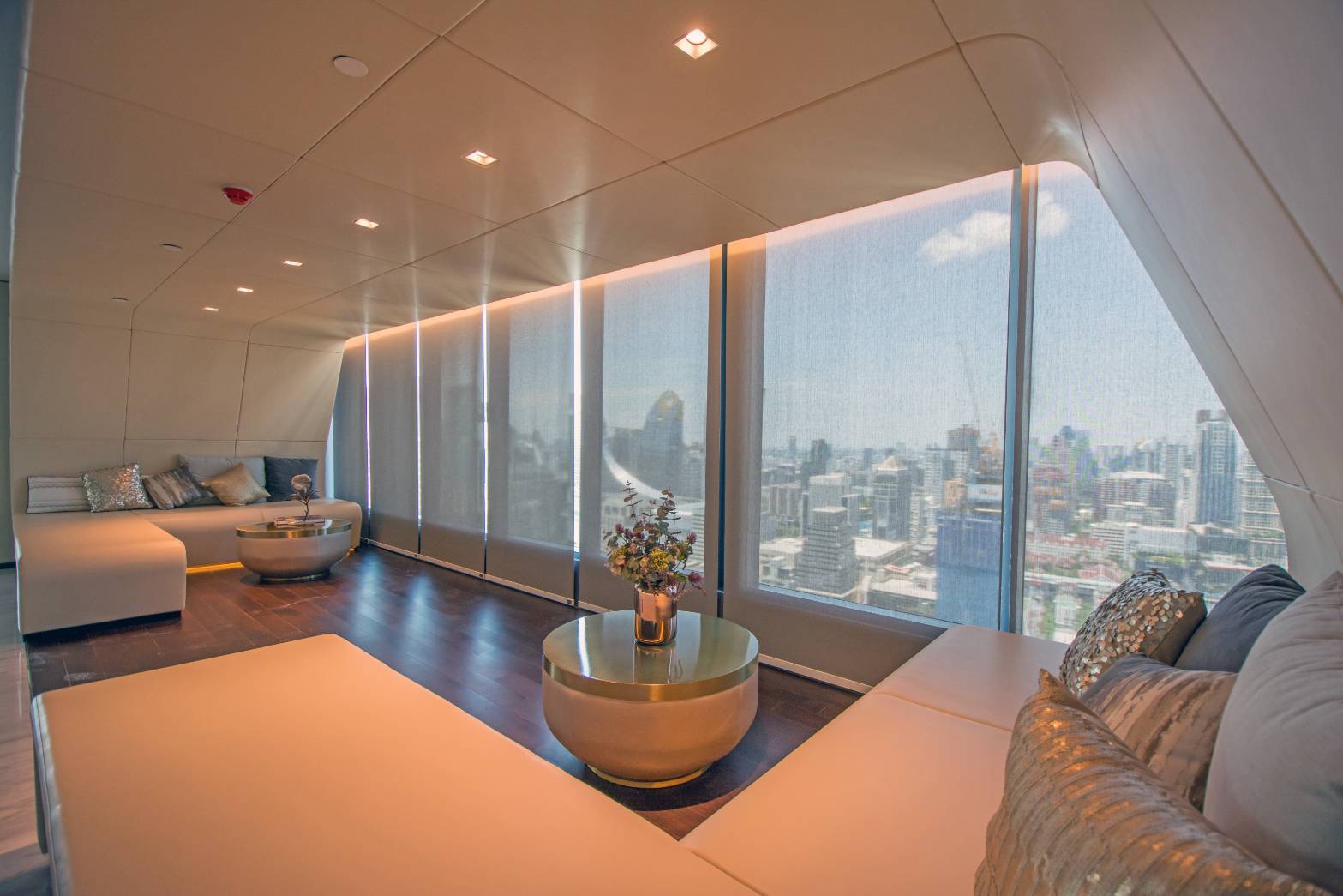 ห้เช่าคอนโด Q Chidlom - Phetchaburi (คิว ชิดลม-เพชรบุรี ) 1 ห้องนอน 1 ห้องน้ำ ขนาด 45 ตร.ม