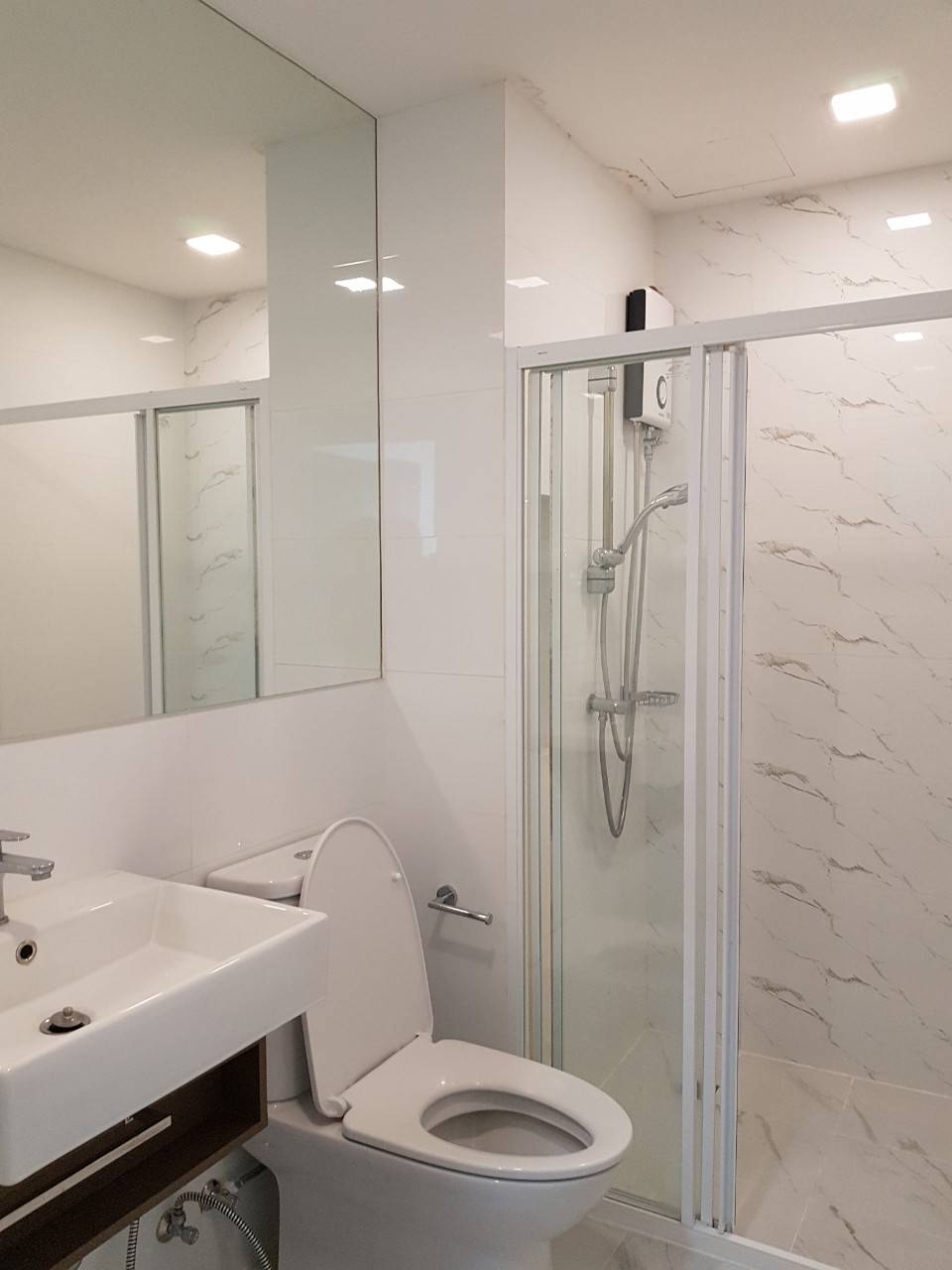 ขาย / เช่าคอนโด Episode Phahol - Sapanmai (เอพพิโซด พหล-สะพานใหม่ ) 1 ห้องนอน 1 ห้องน้ำ