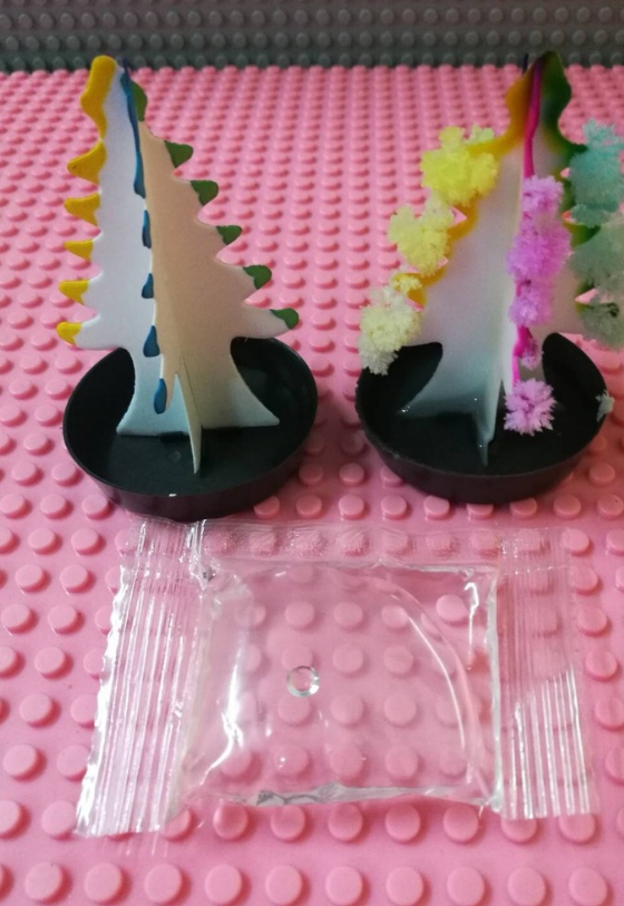 ต้นคริสต์มาส ต้นไม้วิทยาศาสตร์ ของเล่นสำหรับเด็ก Magic Crystal tree