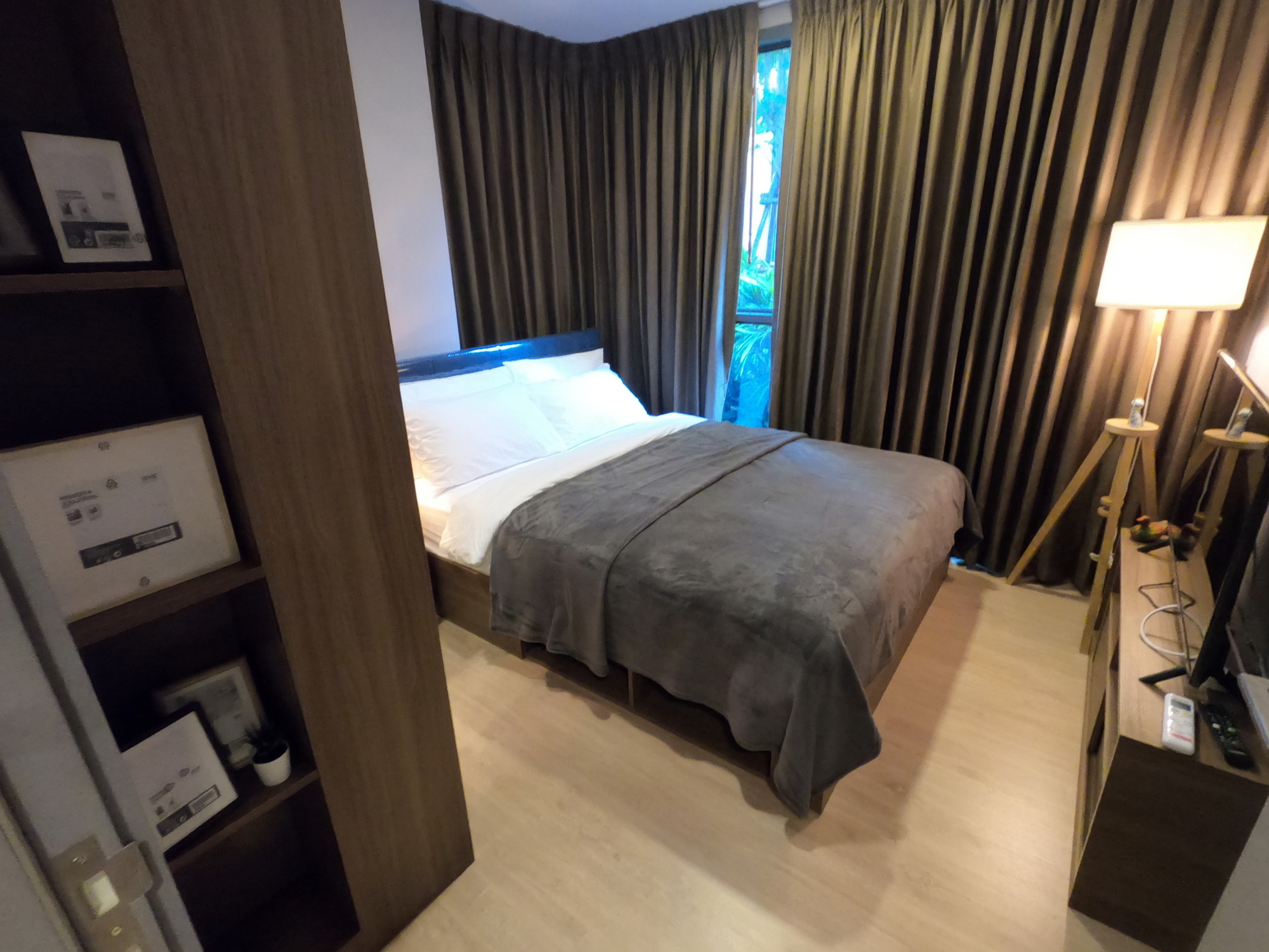 ขาย / เช่า คอนโด Taka Haus Ekamai 12 (ทากะ เฮาส์ เอกมัย 12) 2 ห้องนอน 1 ห้องน้ำ พื้นที่ 44.75 ตารางเมตร