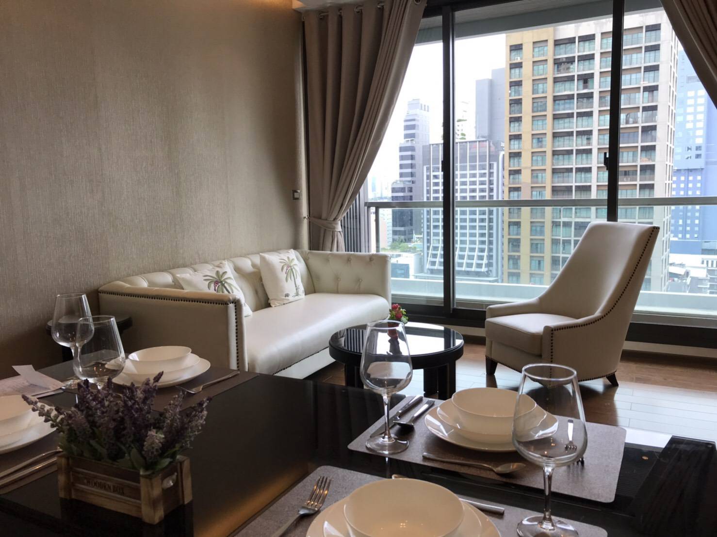 ให้เช่าคอนโด The Address Sukhumvit 28 (ดิ แอดเดรส สุขุมวิท 28) 2 ห้องนอน 2 ห้องน้ำ ชั้น 18 เนื้อที่ 70 ตรม.