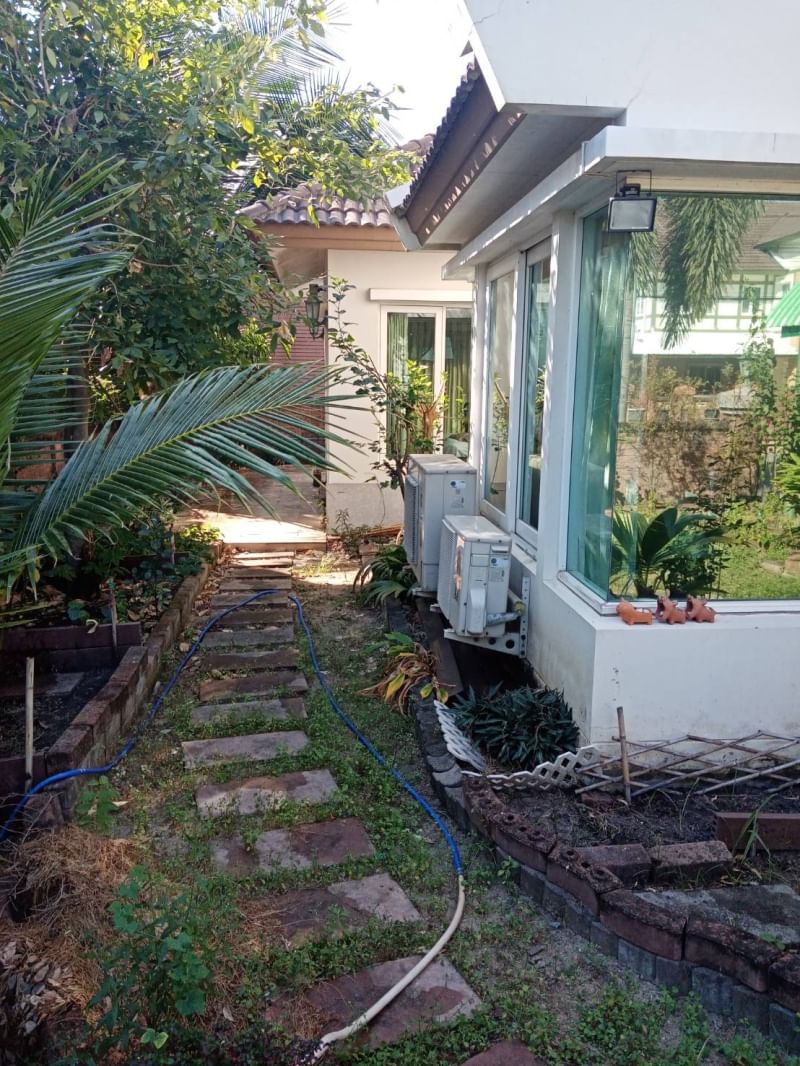 ขาย / ให้เช่าบ้านเดี่ยวโครงการ หมู่บ้าน Laddarom Ratchaphruek - Pinklao ลัดดารมย์ ราชพฤกษ์ - ปิ่นเกล้า 4 ห้องนอน