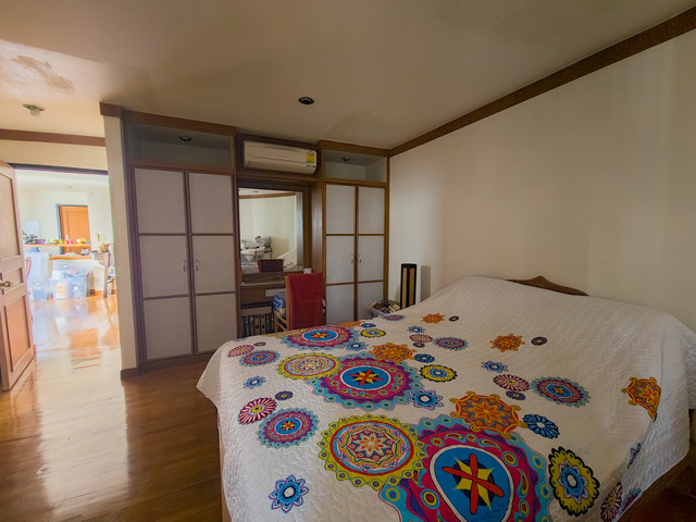 ให้เช่าคอนโด President Park Sukhumvit 24 : เพรสซิเด้นท์ พาร์ค สุขุมวิท 24 แบบ 3 ห้องนอน 3 ห้องน้ำ ขนาด 260 ตรม