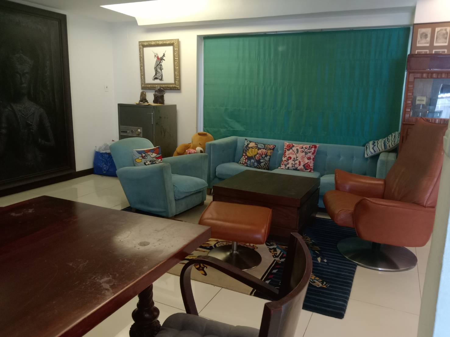 ขาย / ให้เช่า ทาวน์โฮม 3 ชั้น หน้ากว้าง 56 เมตร ย่านทองหล่อ ใกล้ BTS พร้อมพงษ์ หมู่บ้าน Leo Classic Place