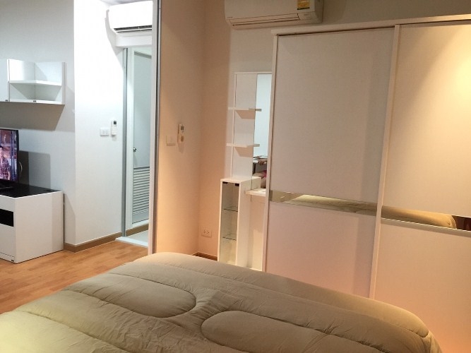 ให้เช่าคอนโด The President Sathorn-Ratchaphruek เช่า เดือนละ 13,000-15,000 บาท ตั้งอยู่บนหัวมุม