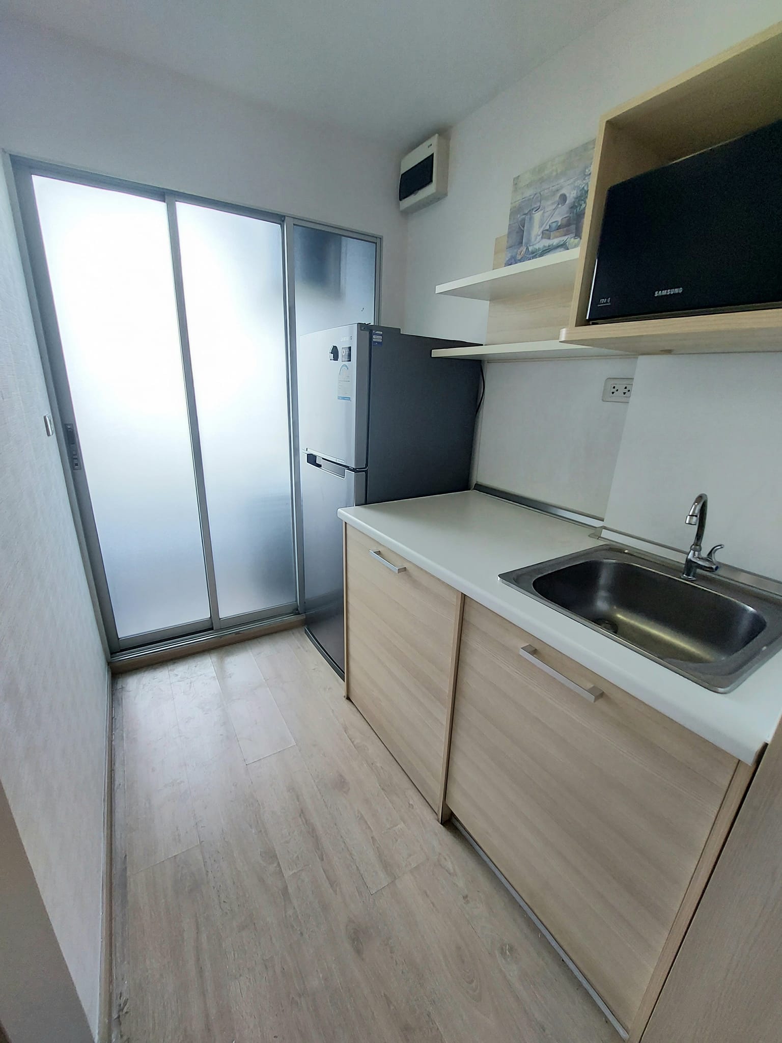 ให้เช่าคอนโด ELIO DEL RAY Sukhumvit 64 เอลลิโอ เดล เรย์ สุขุมวิท 64 คอนโดสไต์รีสอร์ท 1 ห้องนอน 1 ห้องครัว (แยกครัวชัดเจน)