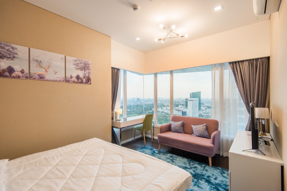 For rent Cheap Rent The Saint Residences Condo 2-Bed High Floor - Unit A-3207, Fl.32 Bldg.A (No.588/302)