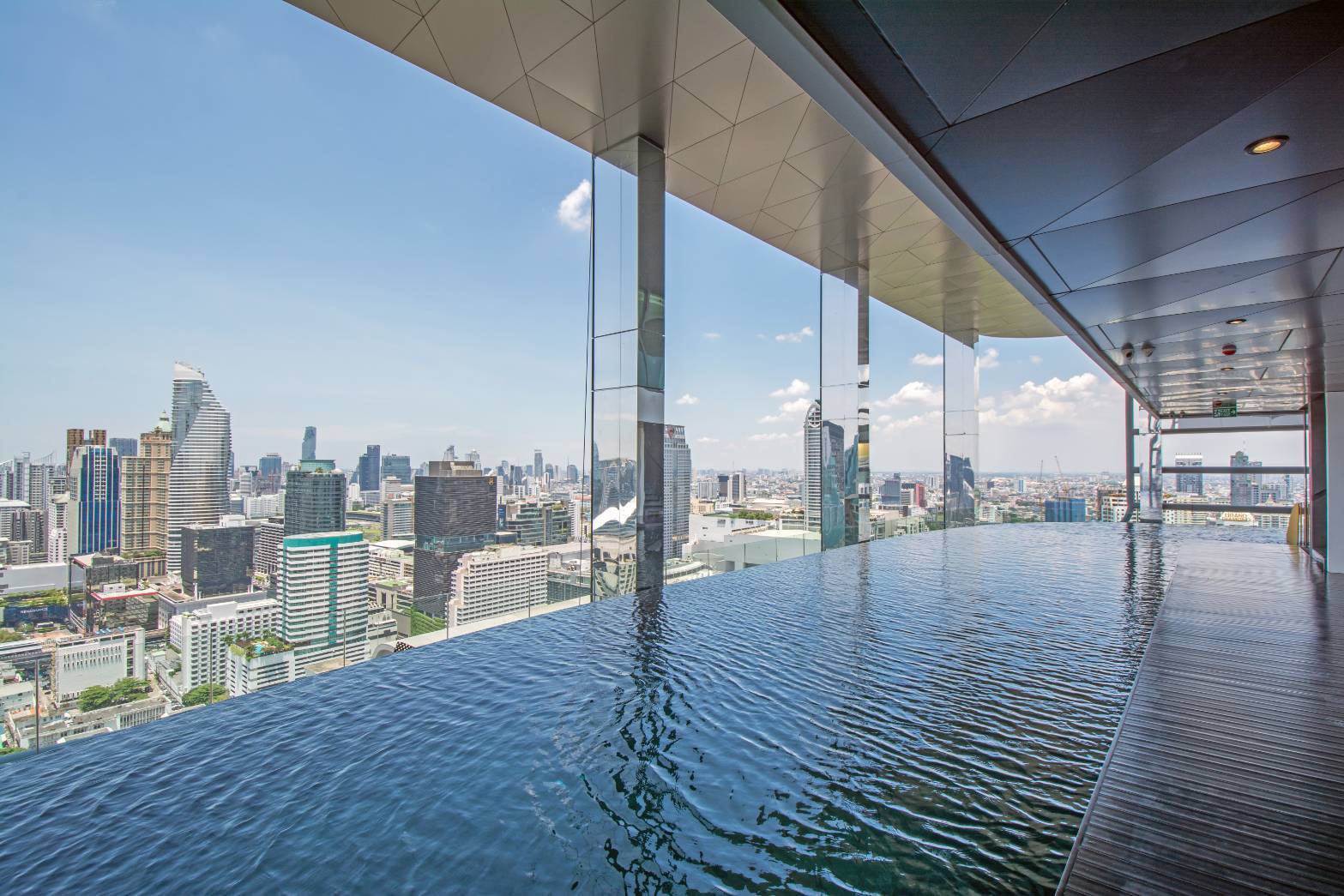 ห้เช่าคอนโด Q Chidlom - Phetchaburi (คิว ชิดลม-เพชรบุรี ) 1 ห้องนอน 1 ห้องน้ำ ขนาด 45 ตร.ม