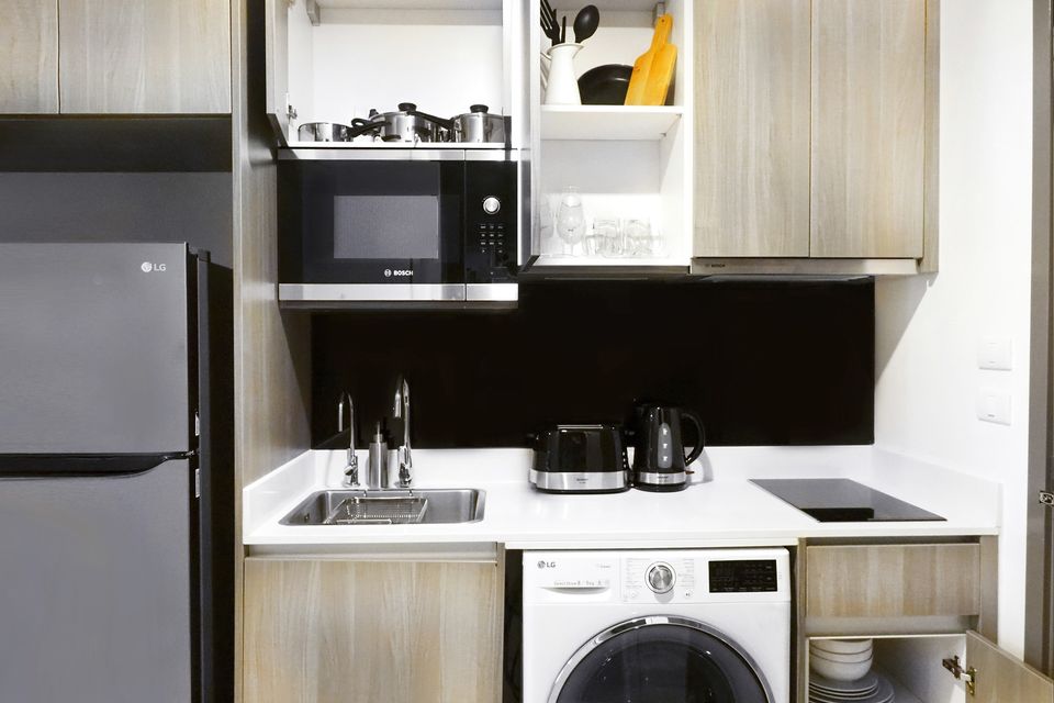 ให้เช่าคอนโด Circle Rein Sukhumvit 12 (เซอร์เคิล ไรน์ สุขุมวิท 12) 1 ห้องนอน 1 ห้องน้ำ ขนาด 31 ตรม ชั้น 3