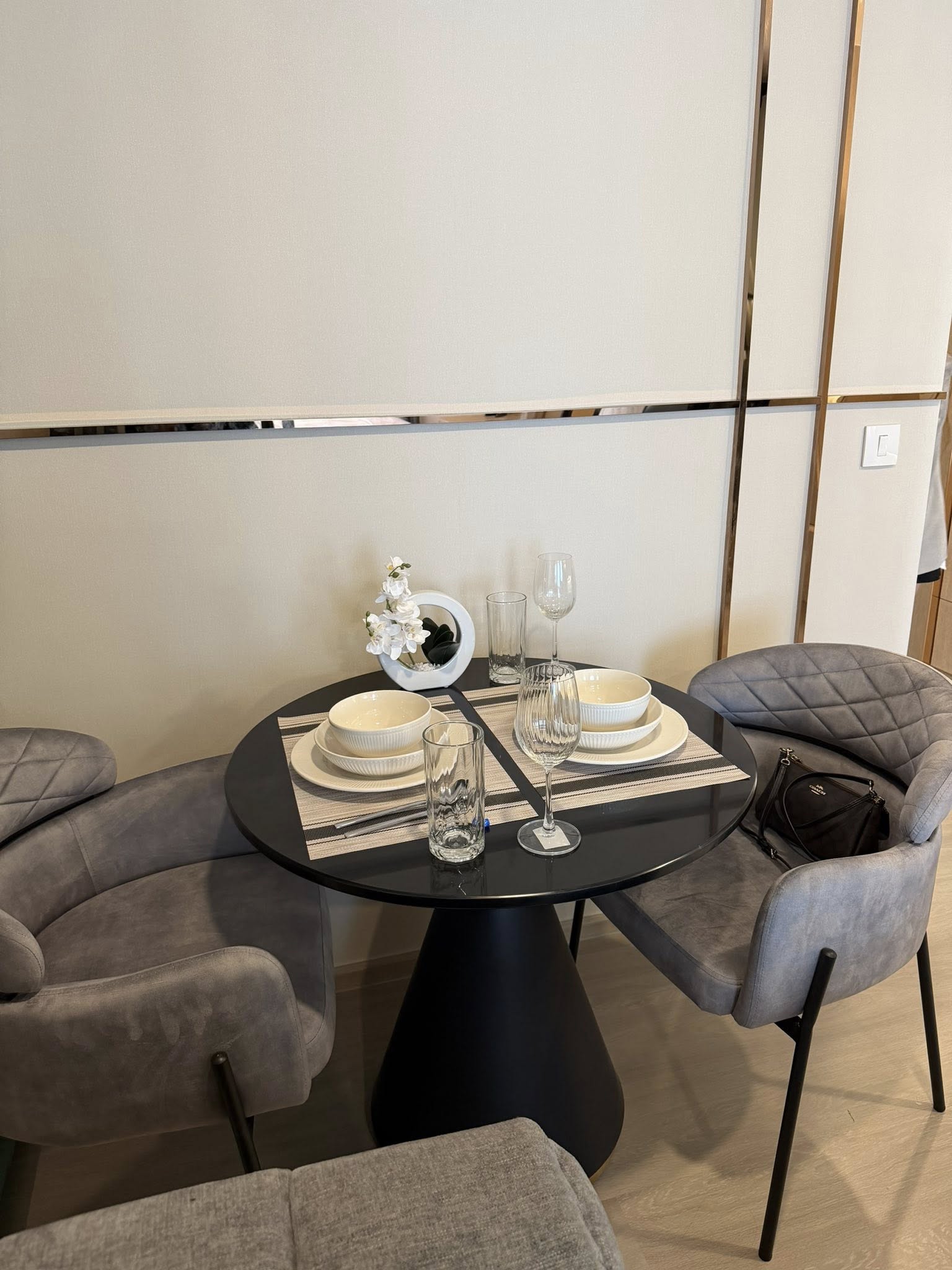 ให้เช่าคอนโด แอสปาย อ่อนนุช สเตชั่น / For Rent Aspire Onnut Station (English below)