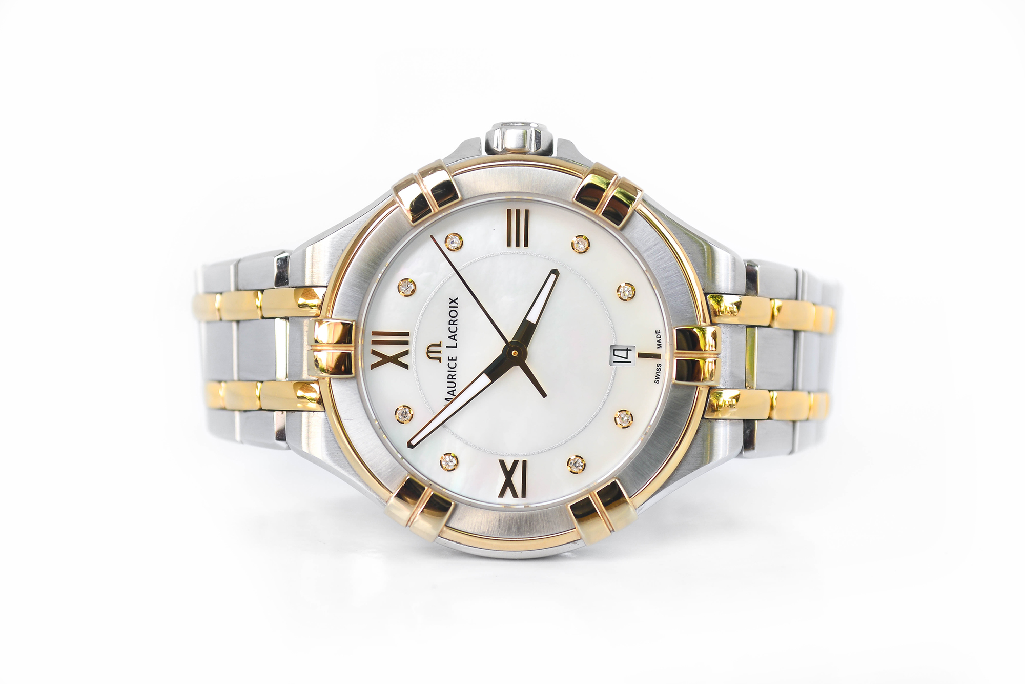 Maurice Lacroix Aikon Diamond 2tone Boy Size Quartz หน้ามุกขาว