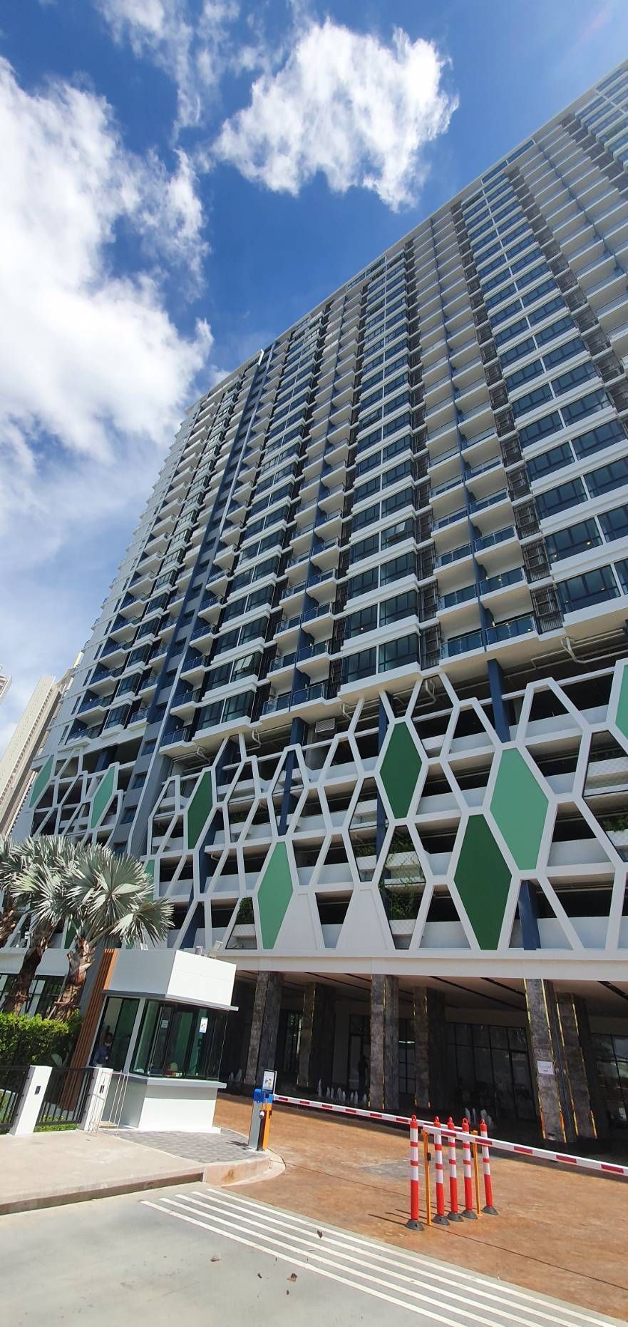 ขาย / ให้เช่าคอนโด Supalai Premier Charoen Nakhon (ศุภาลัย พรีเมียร์ เจริญนคร ขนาด 48 ตม.