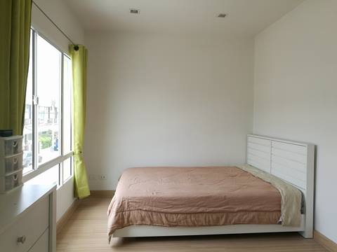 รหัสทรัพย์ 21961 ขายทาวน์โฮม Pleno รัตนาธิเบศร์-ชัยพฤกษ์ โครงการของ AP (บ้านค่อนข้างใหม่) พร้อมเข้าอยู่