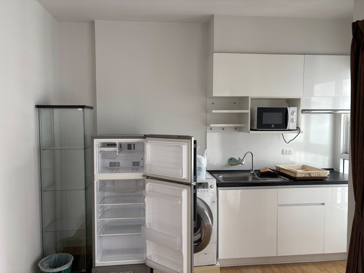 ให้เช่าคอนโด เดอะพาร์คแลนด์ แกรนด์ ตากสิน / For Rent The Parkland Grand Taksin (English below)