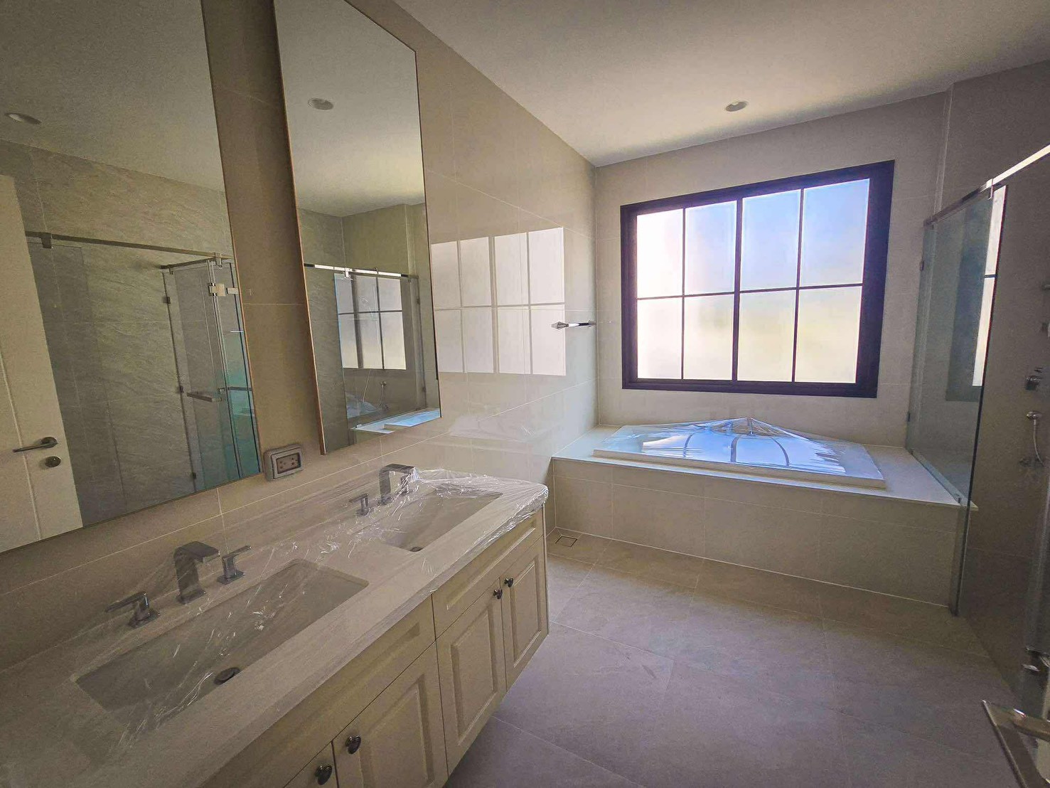 📌 ขายบ้านเดี่ยวหรู แปลงมุม พร้อมสวนส่วนตัว หลังที่ดีที่สุดในโครงการ โครงการ NARASIRI PHAHOL - WATCHAPOL (นาราสิริ พหล – วัชรพล)