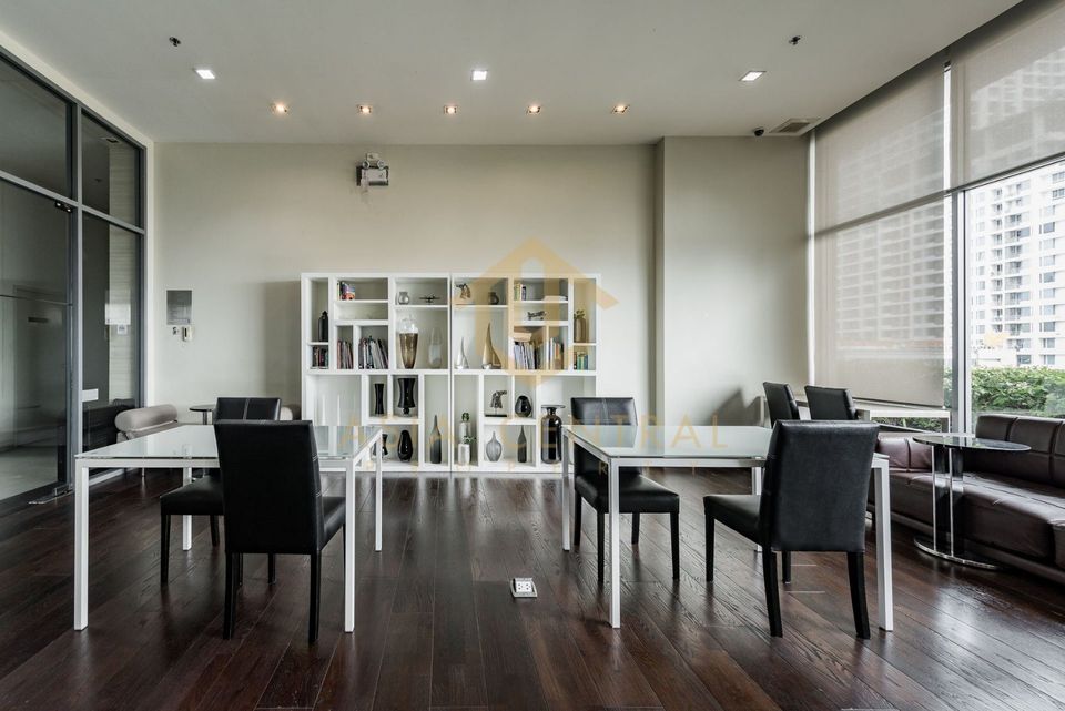 ให้เช่าด่วน Ideo Q Phayathai (ไอดีโอ คิว พญาไท) (เดิน 1 นาทีถึงสถานีพญาไท) 1.5 ห้องนอน