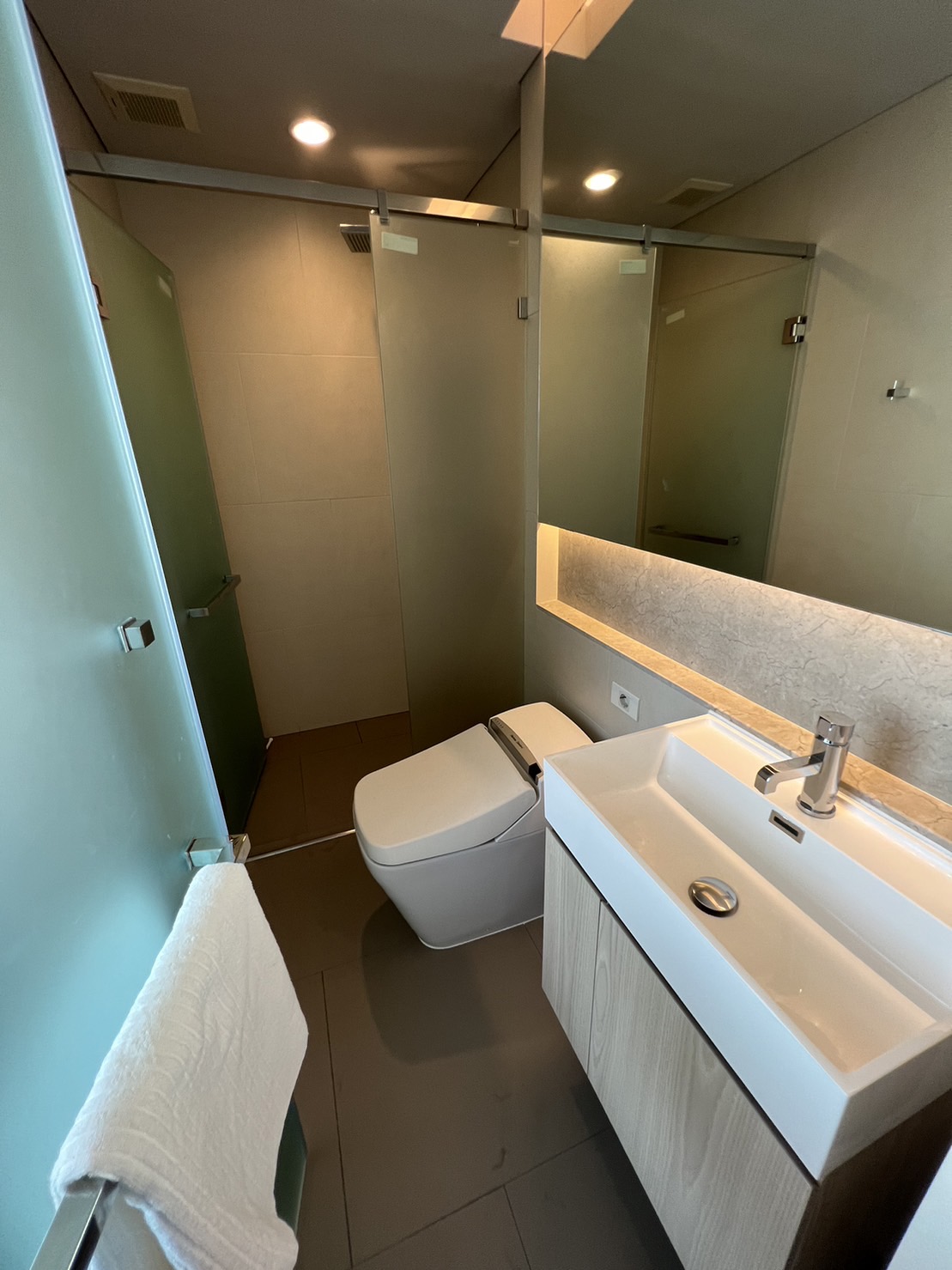 ให้เช่าคอนโด Park 24 (พาร์ค 24) 2 ห้องนอน 2 ห้องน้ำ ชั้น 19 ขนาด 54 ตรม ห้องมุม ห้องแต่ครบพร้อมเข้าอยู่