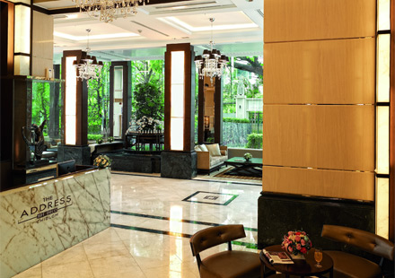 ให้เช่าคอนโด ดิ แอดเดรส ชิดลม THE ADDRESS CHIDLOM ห้อง Studio ชั้น 11 พื้นที่: 42 ตารางเมตร วิว สวน ราคา 25,000 บาท/เดือน เฟอร์นิเจอร์ครบ