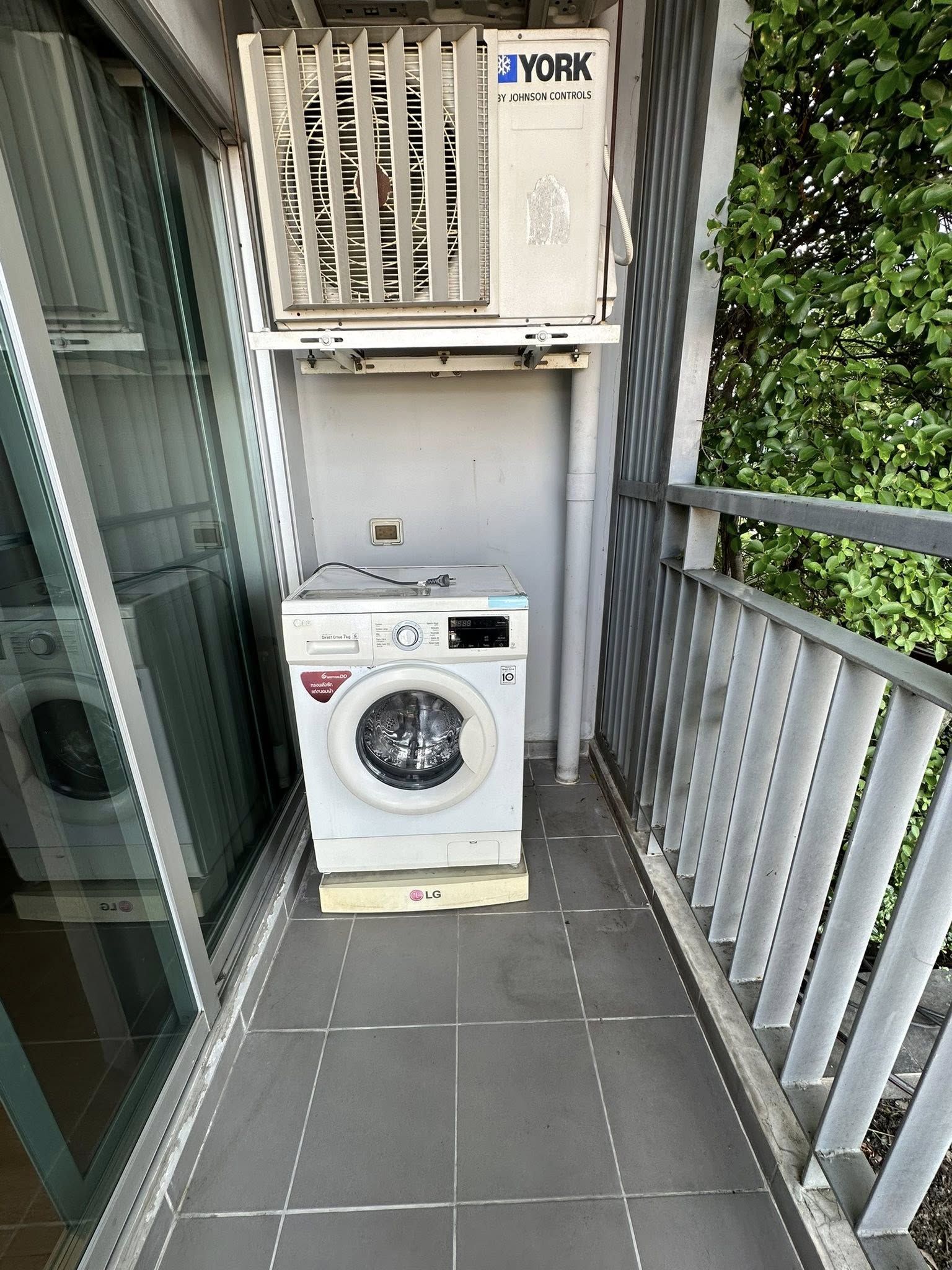 ðĄâĻ āđāļŦāđāđāļāđāļēāļāļāļāđāļ āđāļāļāļ° āđāļāļĄāđāļ āđāļāļĢāļāļāđ āļŠāļēāļāļĢ - āļ§āļļāļāļēāļāļēāļĻ/ The Tempo Grand Sathorn â Wutthakat âĻ