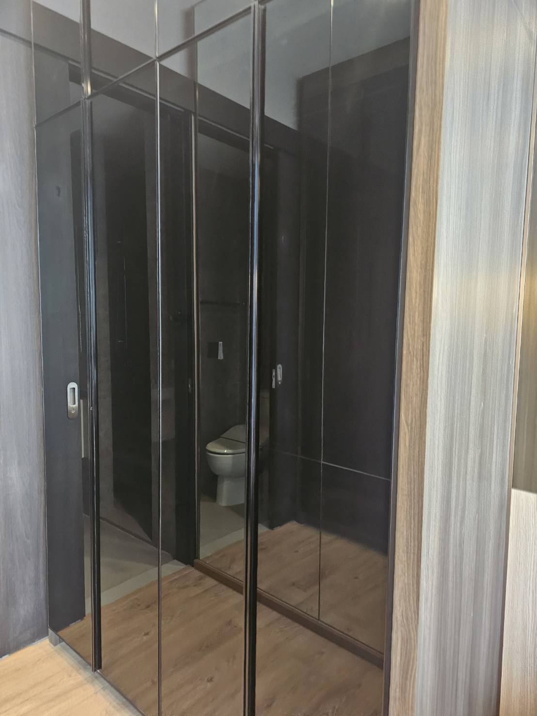 ให้เช่าคอนโด Life One Wireless (ไลฟ์ วัน ไวร์เลส) (เพลินจิต) ห้อง Studio 1 ห้องน้ำ ขนาด 24 ตรม. ห้อง 1135 ชั้น 35