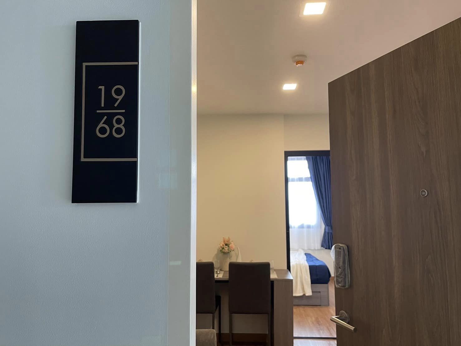 ให้เช่า คอนโด MAGNIX Ramintra 21 (แม็กนิกซ์ รามอินทรา 21) 1 ห้องนอน 1 ห้องน้ำ ห้องพื้นที่ 24 ตรม. เฟอร์นิเจอร์+เครื่องใช้ไฟฟ้า