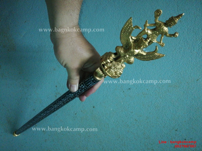 ไม้ครู หรือไม้ถือประดับมุข หัวนารายณ์ทรงสุบรรณ(นารายณ์ทรงครุฑ) ท้ายราหู ชุบทอง