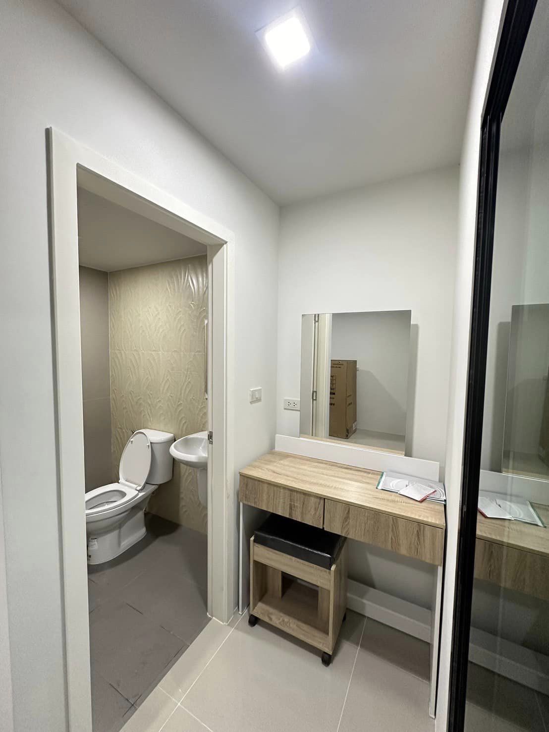 ให้เช่าคอนโด The Momento Tiwanon (เดอะ โมเมนโต้ ติวานนท์) ใกล้รถไฟฟ้า MRT แยกติวานนท์