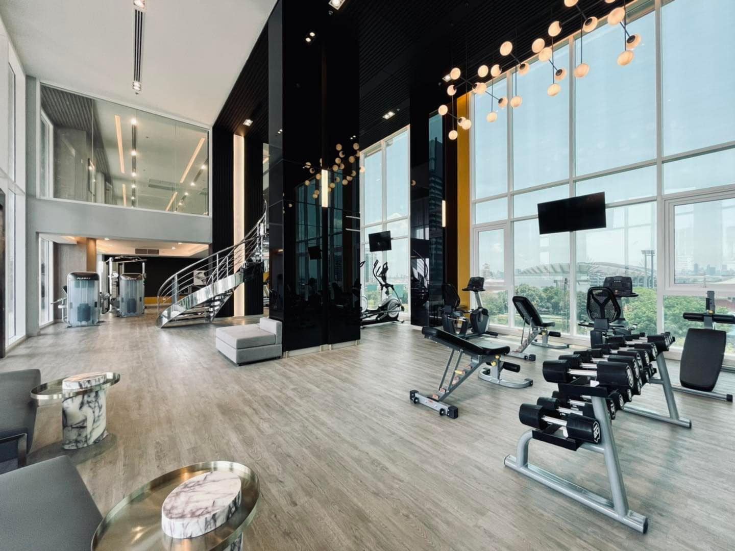 ให้เช่าคอนโด Supalai Veranda Ramkhamhaeng (ศุภาลัย เวอเรนด้า รามคำแหง) - 2 ห้องนอน; 2 ห้องน้ำ; ครัวแยก; ห้องมุม