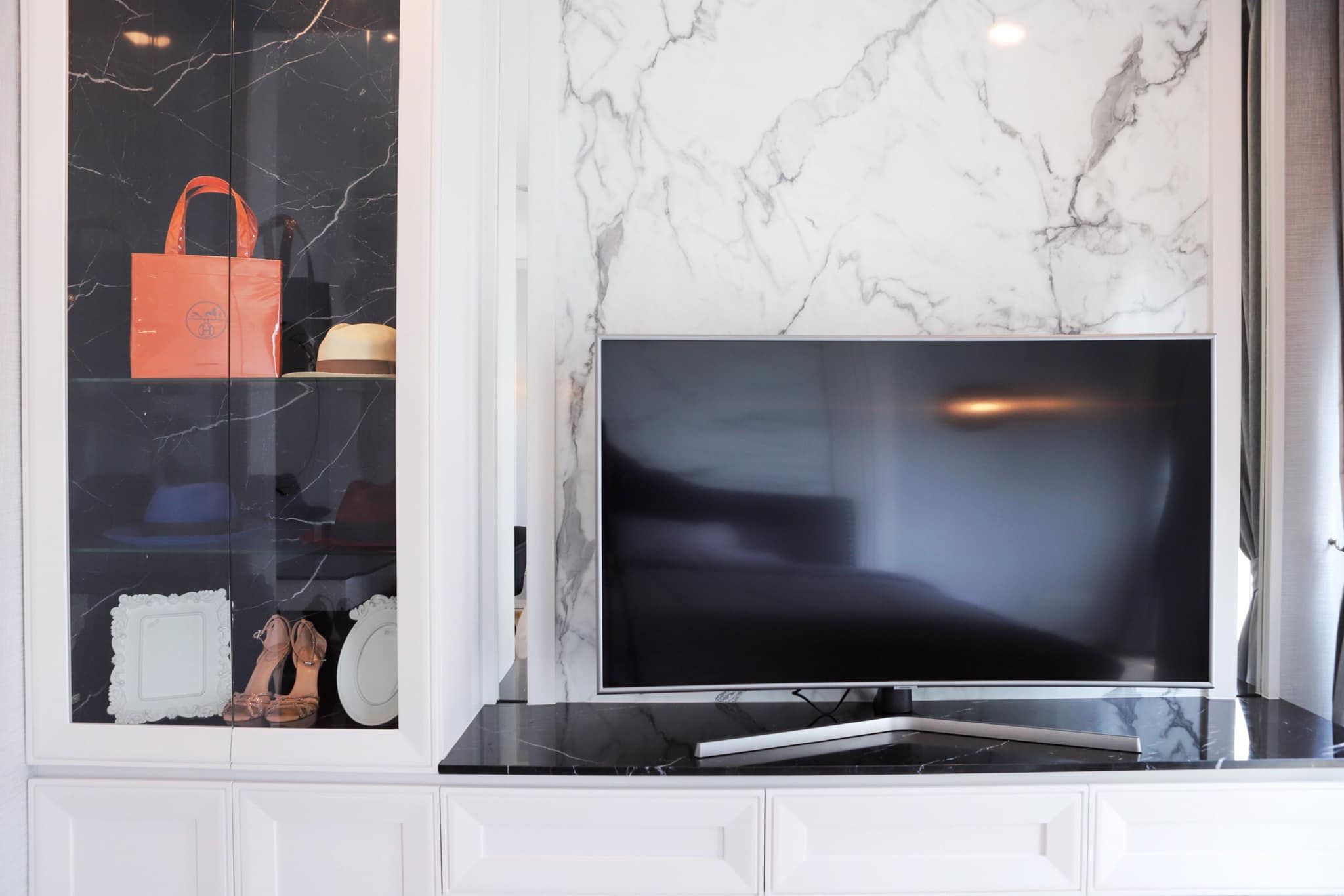 ขาย/เช่าคอนโด Noble Revolve Ratchada 2 โนเบิล รีวอลฟ์ รัชดา 2 ชั้น 18 แบบ 2 ห้องนอน ขนาด 52.86 ตรม.